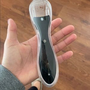 BeautyBio GloPro Micro-needle Tool